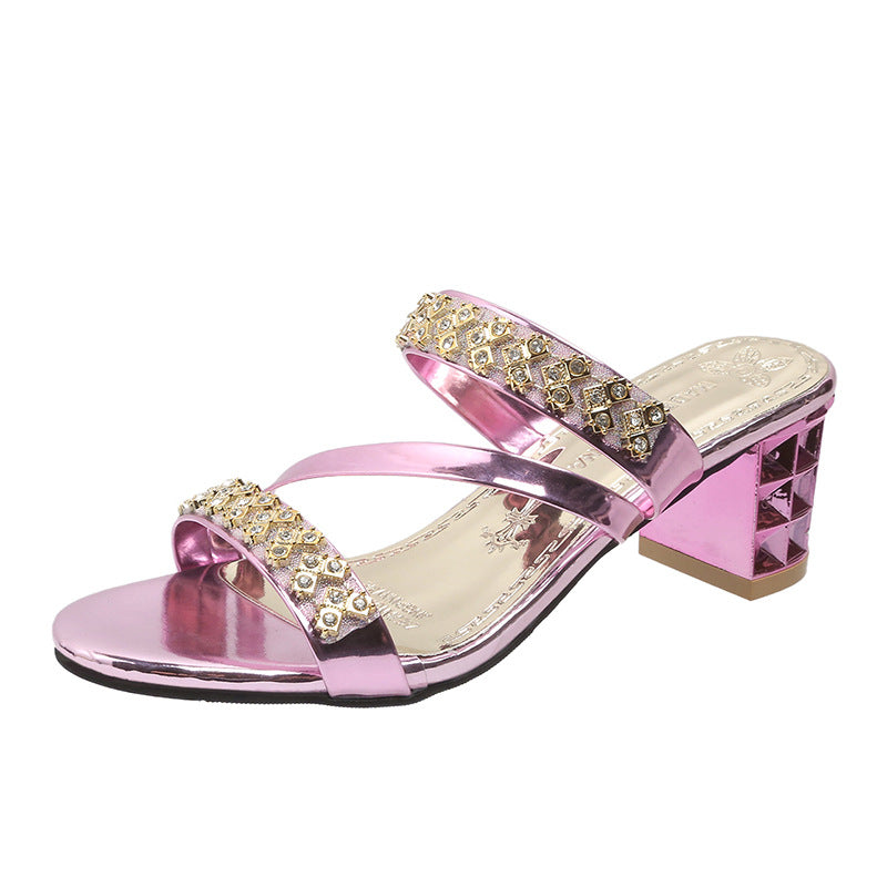 Damersandaler med blockhäl och rhinestone-utsmyckning