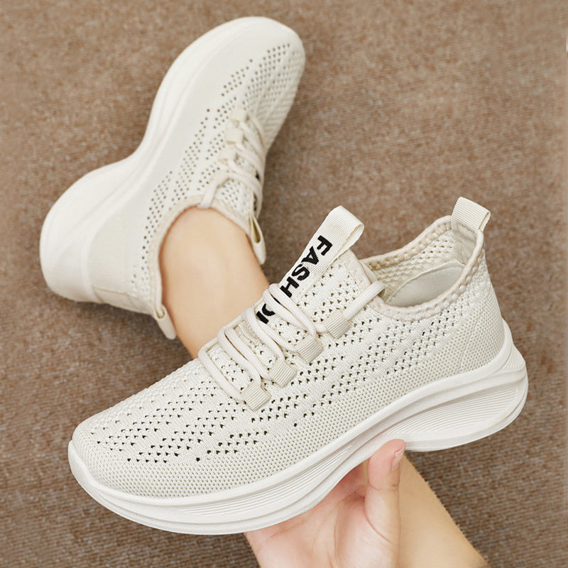 Sneakers i lättviktsnät för kvinnor med bra andningsförmåga