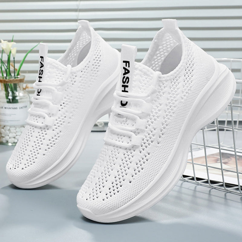 Sneakers i lättviktsnät för kvinnor med bra andningsförmåga