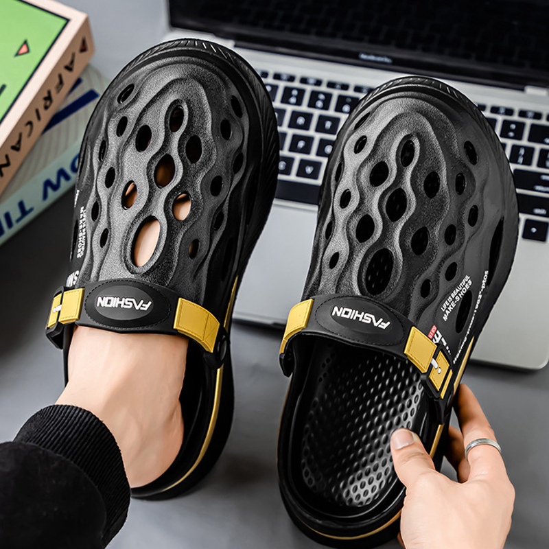 Unisex avslappnade och lätta slip-on-träskor