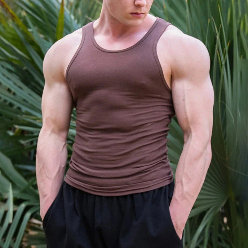 Tanktop för män i slim- och muscle-passfor