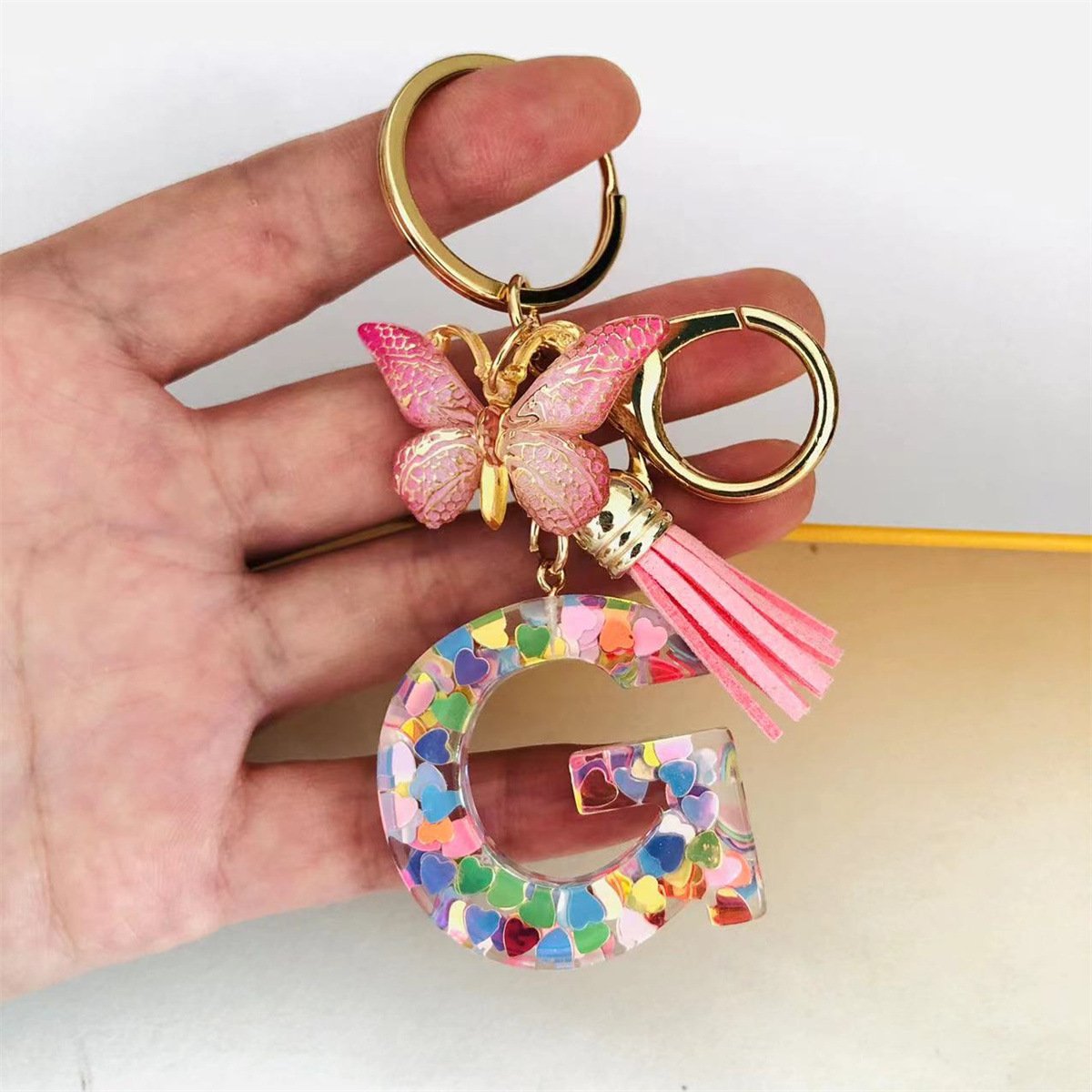 🎁Sista dagen 49 % RABATT🔥 🌼Nyckelringar med initialer🦋