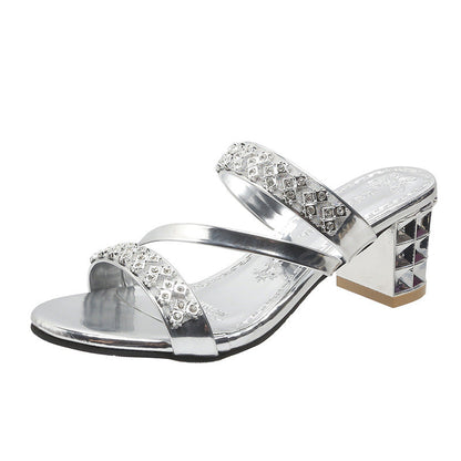 Damersandaler med blockhäl och rhinestone-utsmyckning