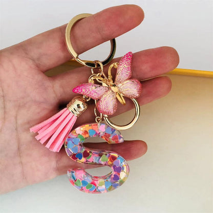 🎁Sista dagen 49 % RABATT🔥 🌼Nyckelringar med initialer🦋