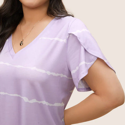 🔥🌷Sista dagen-erbjudande: 50 % rabatt – 👕Randig T-shirt med korta ärmar och V-ringning i stora storlekar för kvinnor