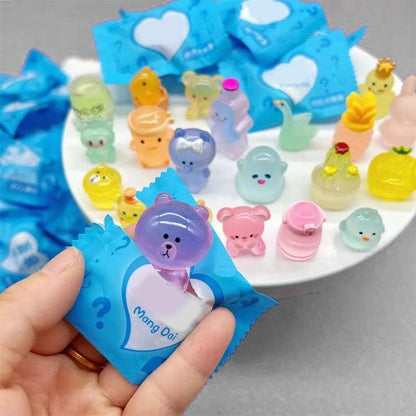 Blind Bag Självlysande minidjurfigurer av harts - 10 st/set