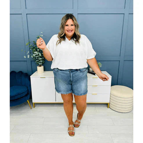 💖SISTA DAGARS REA 60% RABATT🩳Högmidjade denimshorts med fransar och cropp