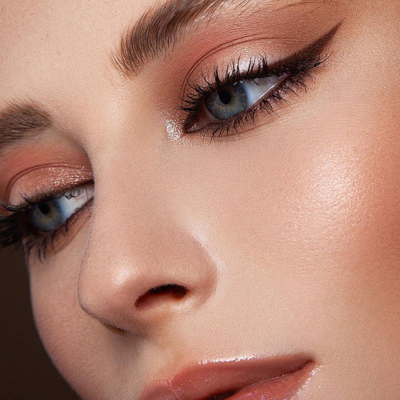 2-i-1 Ögonskugga och Eyeliner med Blandningsborste