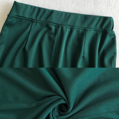 🔥 SISTA DAGENS ERBJUDANDE – 50 % RABATT 🔥 Damkostym i enfärgat tyg, 2-delat set med kavaj och byxor