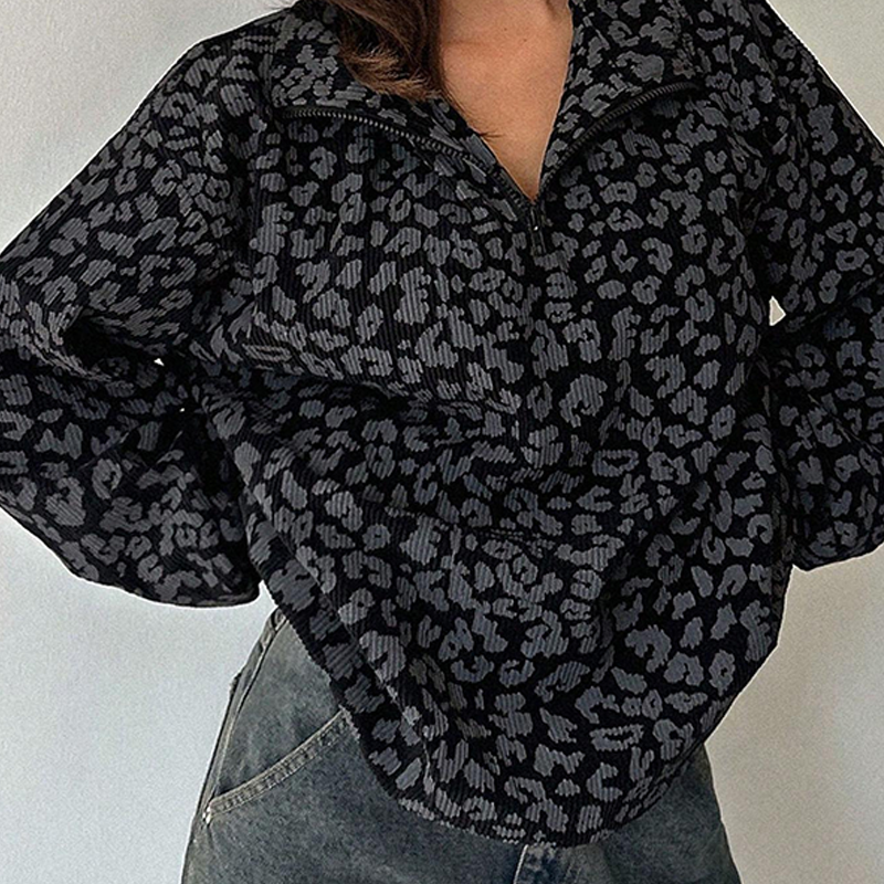 Damtröja med leopardmönster och halv dragkedja