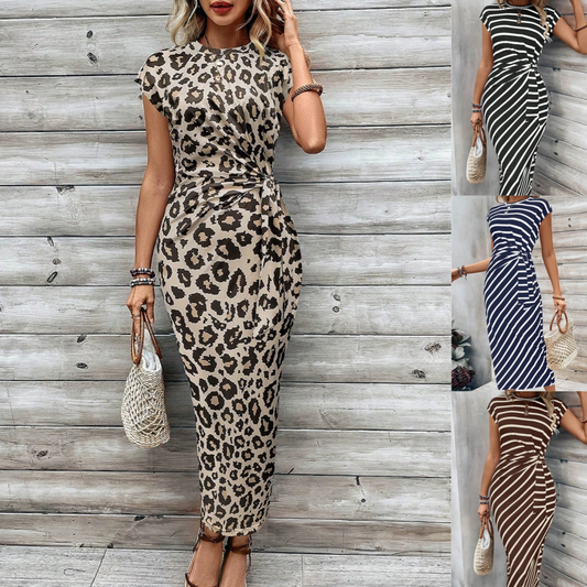👗 Köp 2, få 5 % rabatt💃 Elegant klänning med knuten midja – smickrande passform, flödande tyg och perfekt för speciella tillfällen ✨
