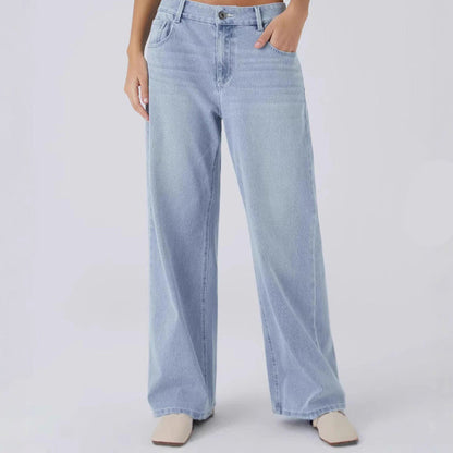 Dammode: jeans med vida ben och ficko