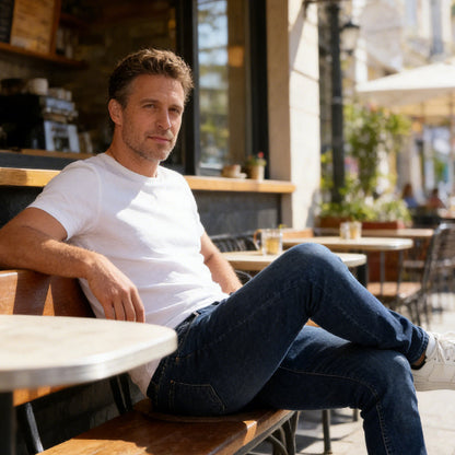 👖 55% RABATT! 🔥 Moderna Stretchjeans i Slim Fit – Vintage-tvättad, Bekväm Stretch & Perfekt för Vardagsbruk 💙