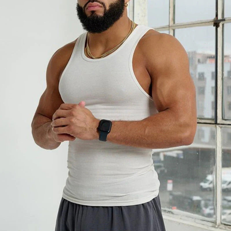 Tanktop för män i slim- och muscle-passfor