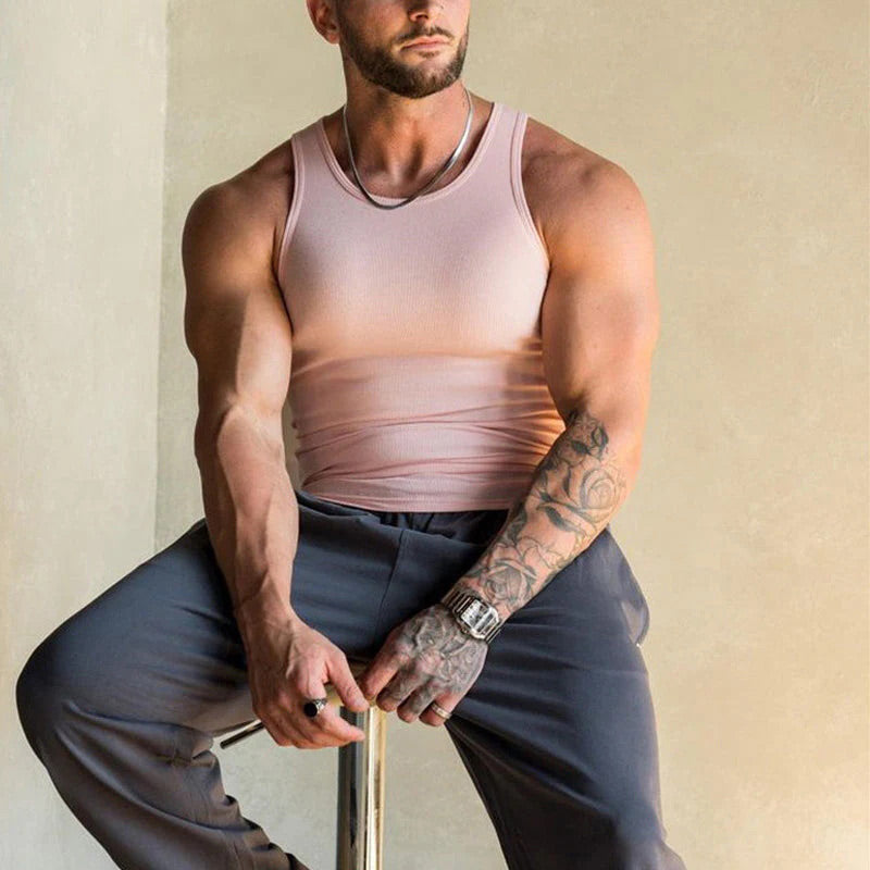 Tanktop för män i slim- och muscle-passfor