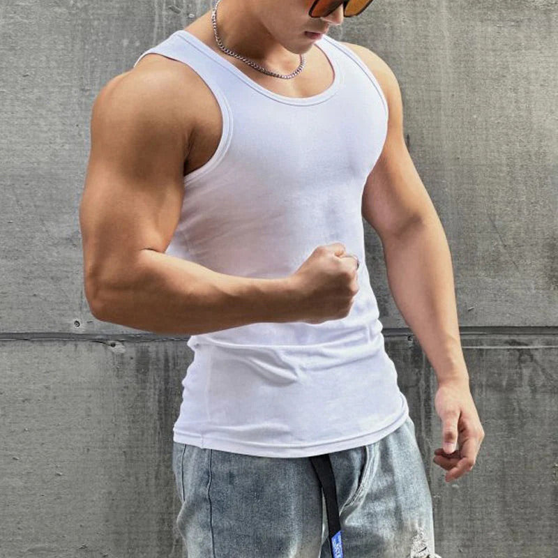 Tanktop för män i slim- och muscle-passfor