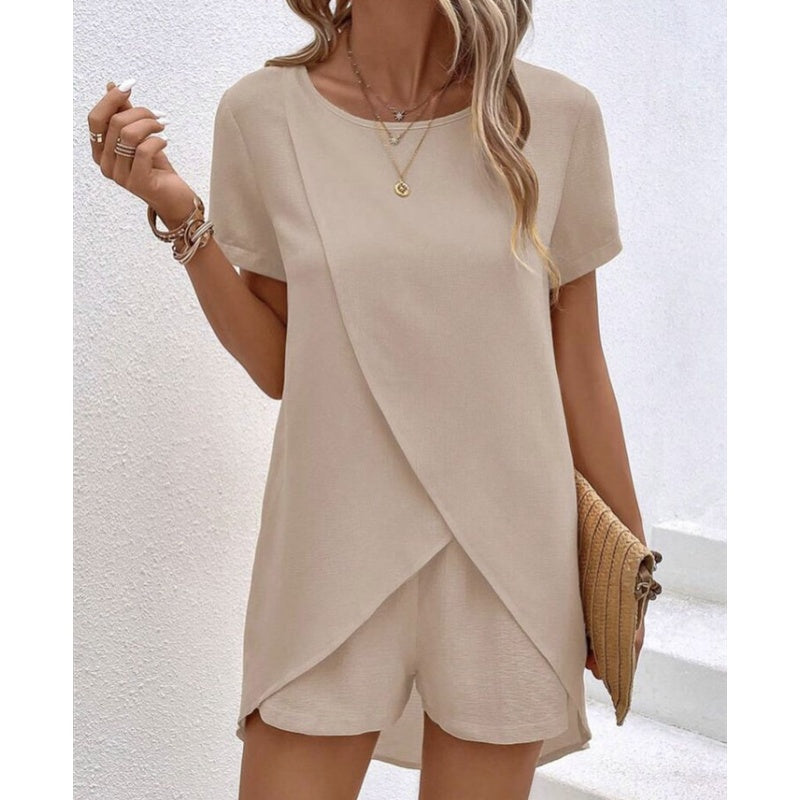 🌿✨ 61% rabatt 💥 Trendigt damset med topp & shorts 👗 enfärgat, lätt tyg & perfekt för svensk sommar ☀️