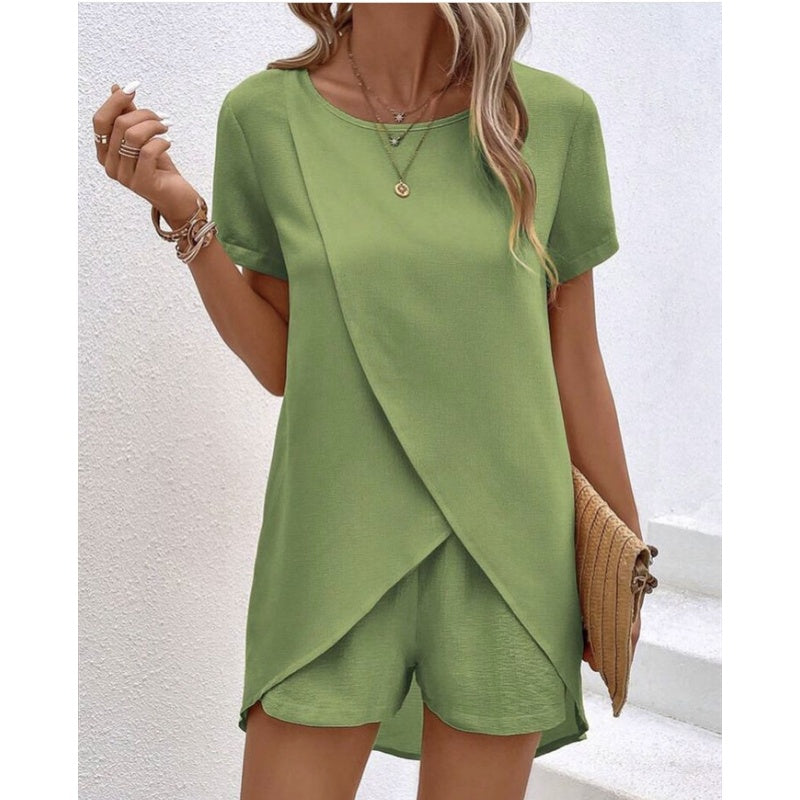 🌿✨ 61% rabatt 💥 Trendigt damset med topp & shorts 👗 enfärgat, lätt tyg & perfekt för svensk sommar ☀️