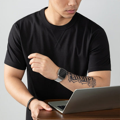 Herr-T-shirt med V-ringning och rund hals