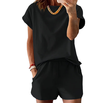 Set med T-shirt och shorts för damer