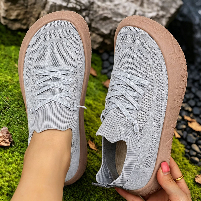 ⏳ Begränsad tid – 50 % rabatt! ⏰ Dam lätta & andningsbara mesh-sneakers – perfekta för vardag & promenader 👟✨