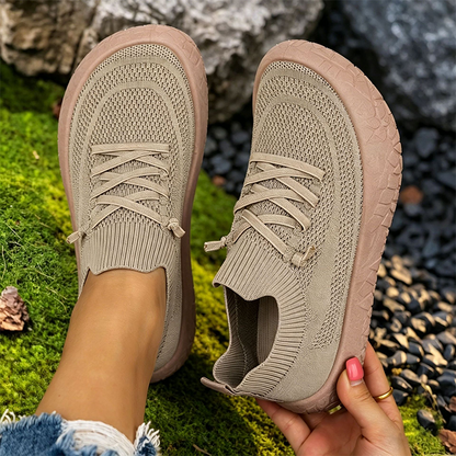 ⏳ Begränsad tid – 50 % rabatt! ⏰ Dam lätta & andningsbara mesh-sneakers – perfekta för vardag & promenader 👟✨